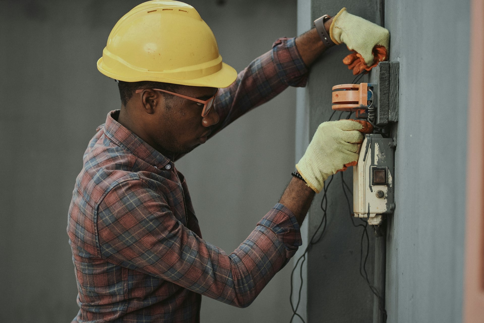 Worker in safety vest
